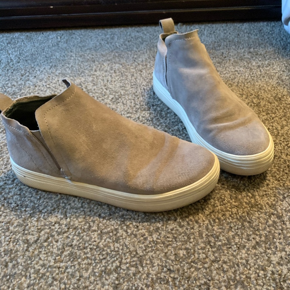 Dolce vita platform sneakers